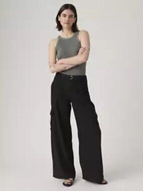 Levi's Baggy Dad Cargos - new with tags